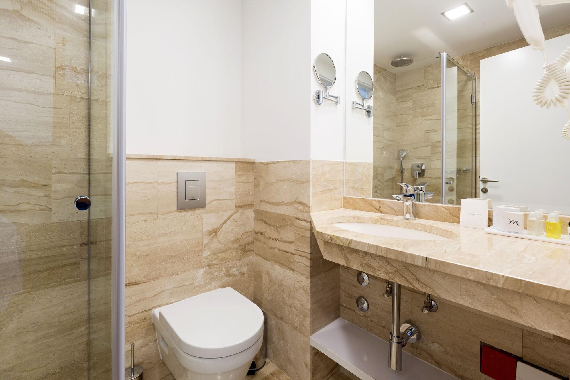 Abba Hotel Belgrade Extérieur photo