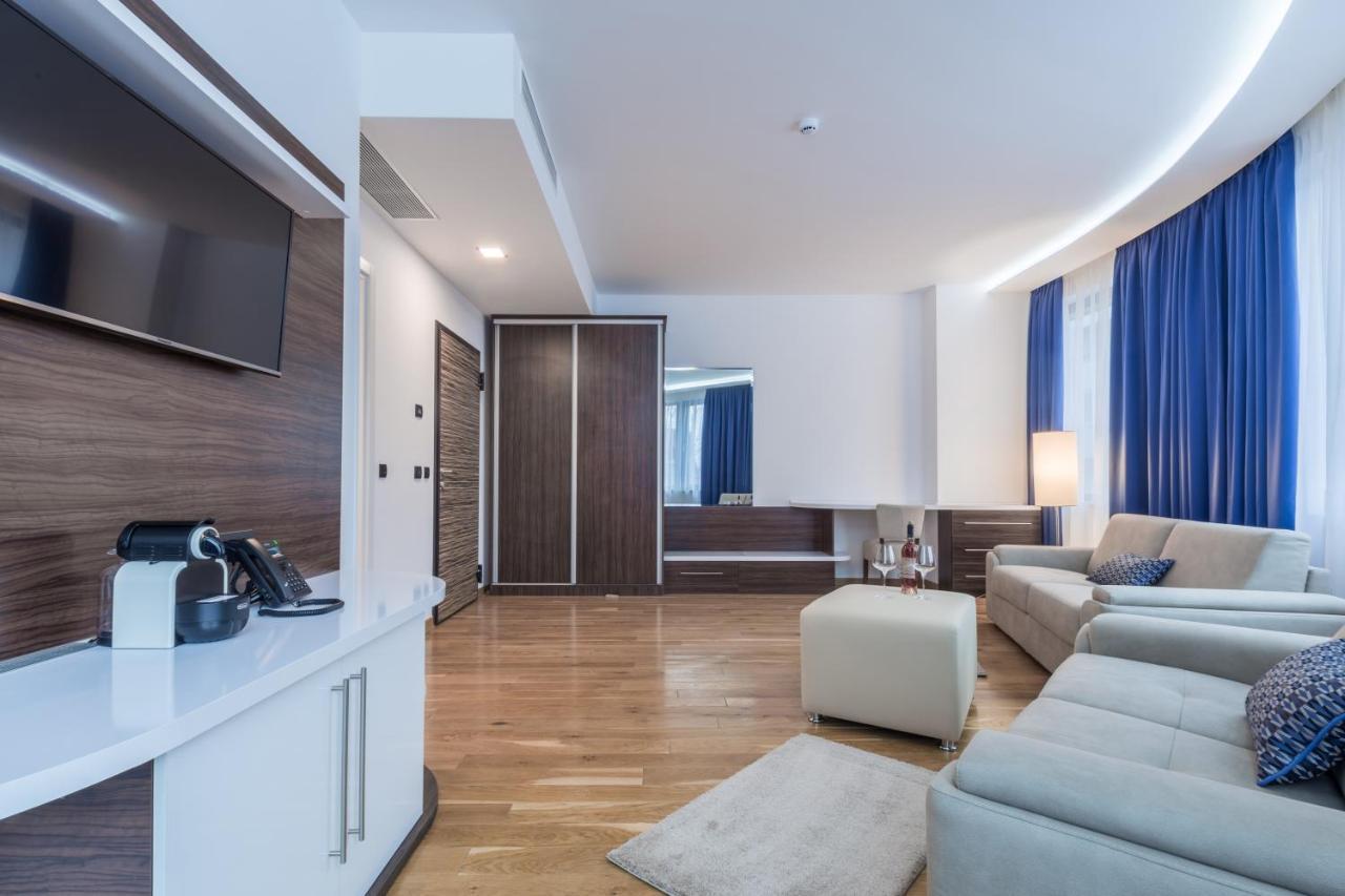 Abba Hotel Belgrade Extérieur photo