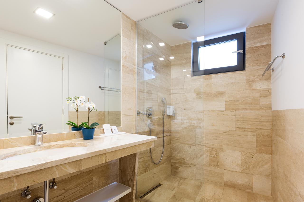 Abba Hotel Belgrade Extérieur photo